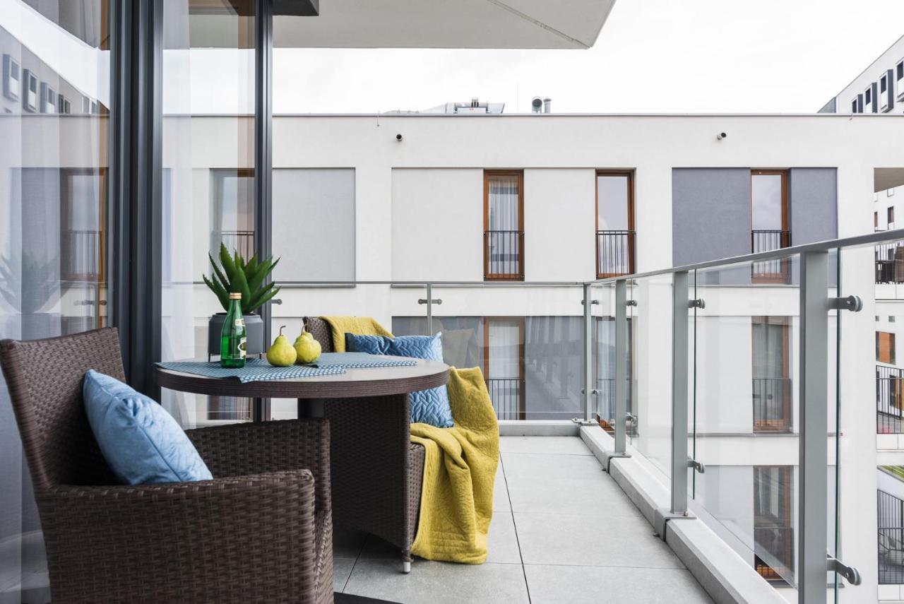 Neartopl Rakowicka Apartments Parking クラクフ エクステリア 写真