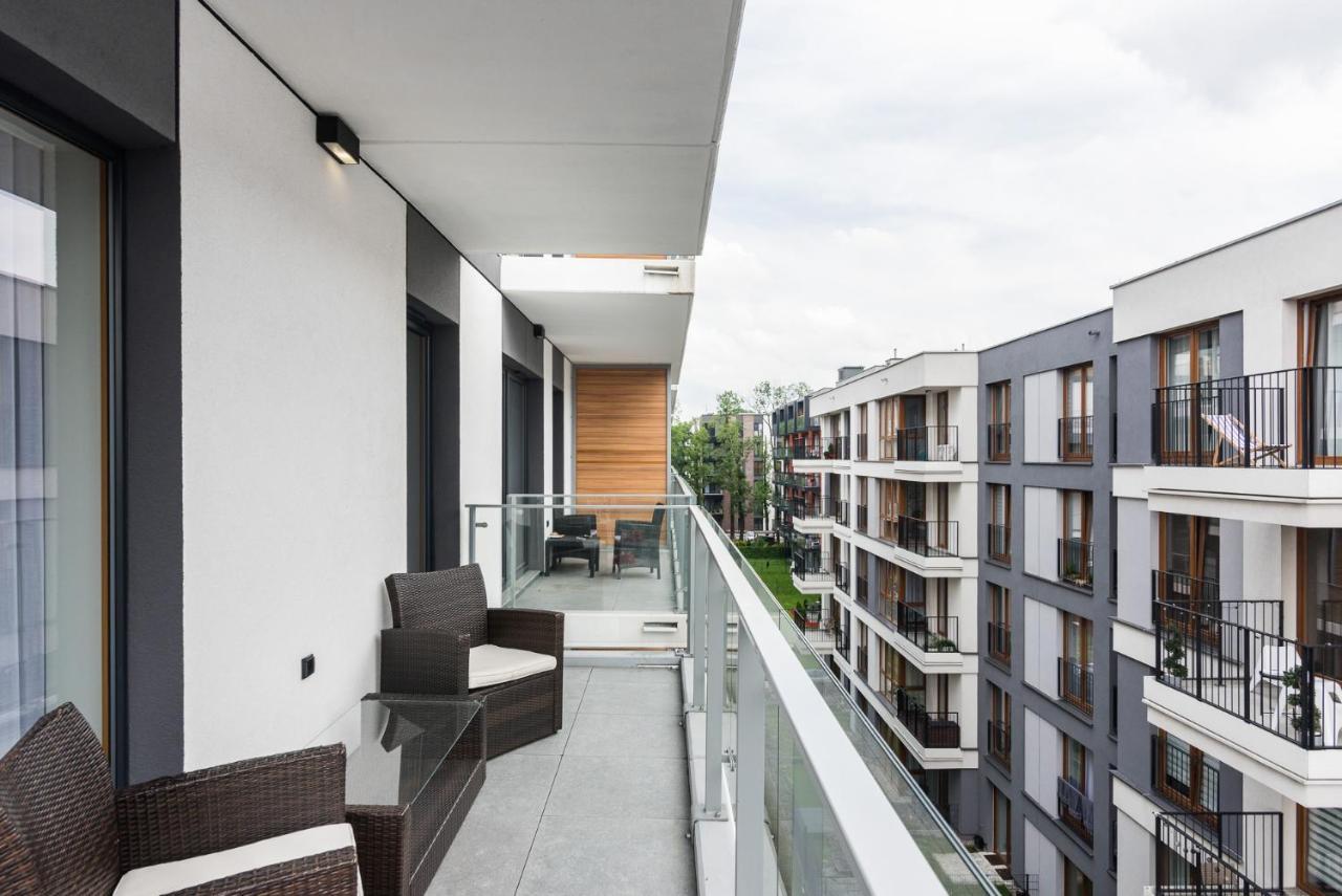 Neartopl Rakowicka Apartments Parking クラクフ エクステリア 写真