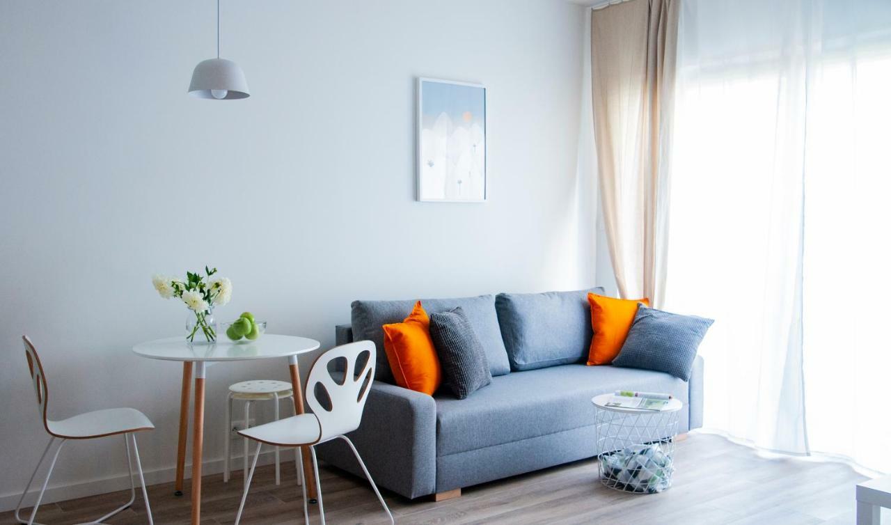 Neartopl Rakowicka Apartments Parking クラクフ エクステリア 写真